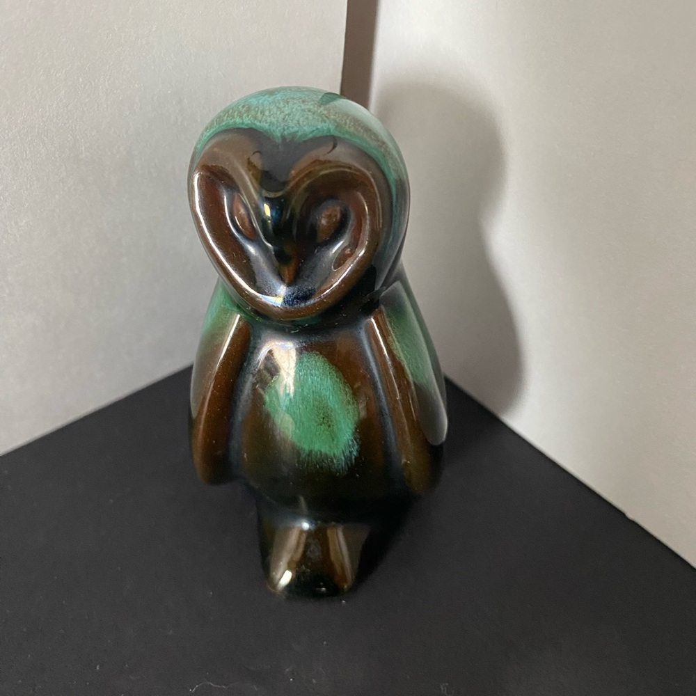 Vintage Blue Mountain Pottery 3โ High Snowy Owl